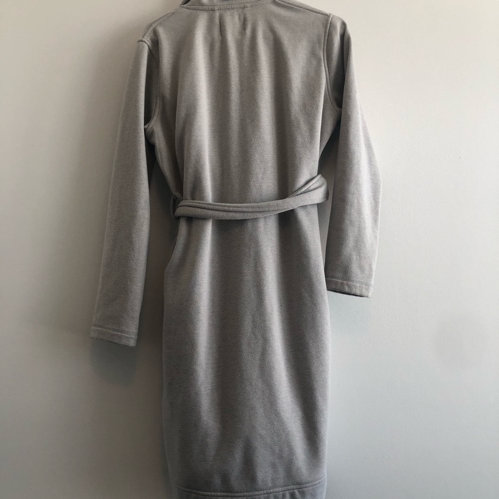 UGG Bathrobe - Picture 3 of 3